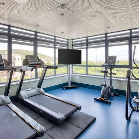 Aiden By Western & Clermont-Ferrand