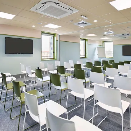 Aiden By Western & Hotel