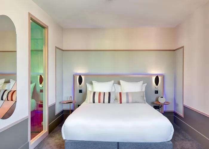 Aiden By Western & Hotel